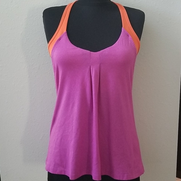 LULULEMON BRA TANK SIZE 6 - Picture 2 of 4